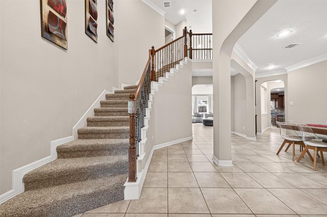 635 Doscher Lane, Sugar Land, TX 77479