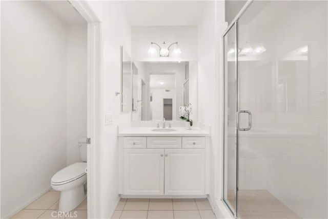 153 Fixie, Irvine, CA 92618