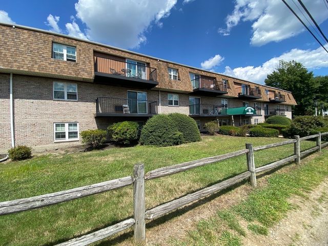 55 Elmwood Park 12, Quincy, MA 02170