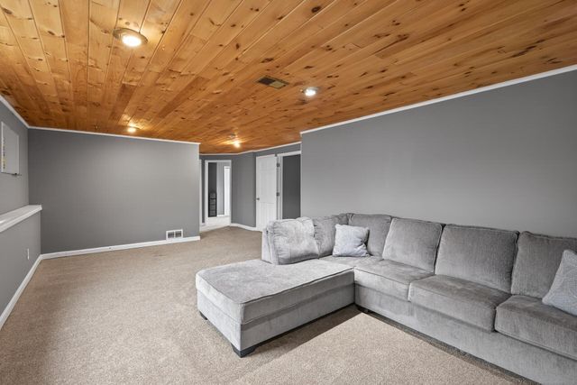 5560 Mallard Lane, Monticello, MN 55362