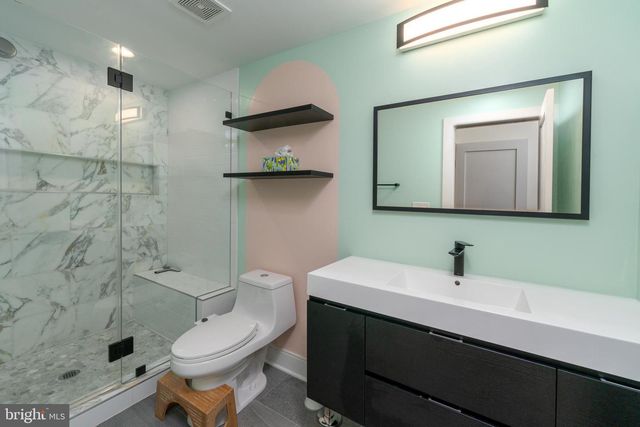 413 S ROBINSON ST, Baltimore, MD 21224