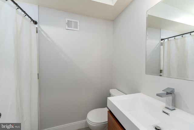 413 S ROBINSON ST, Baltimore, MD 21224