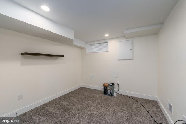 413 S ROBINSON ST, Baltimore, MD 21224