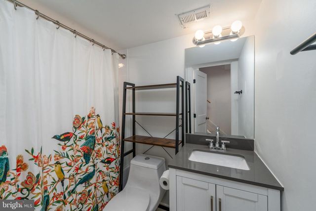 413 S ROBINSON ST, Baltimore, MD 21224