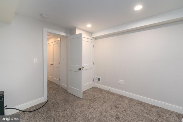 413 S ROBINSON ST, Baltimore, MD 21224
