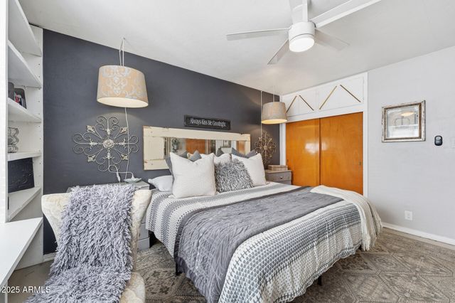 2343 E EARLL Drive, Phoenix, AZ 85016