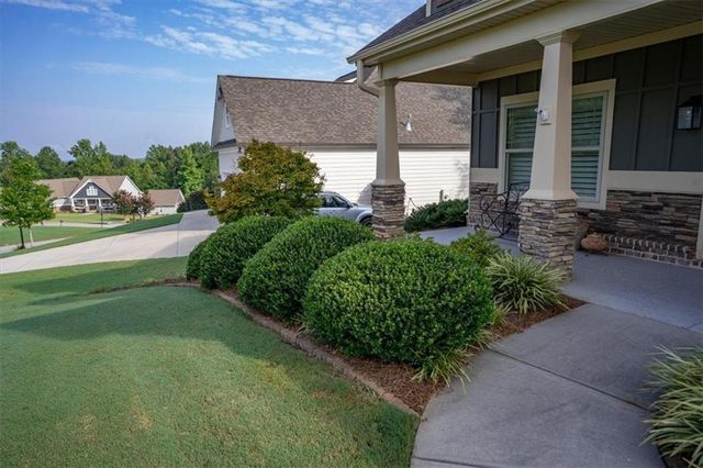 3065 Brooks Trail, Monroe, GA 30656