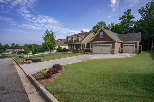 3065 Brooks Trail, Monroe, GA 30656