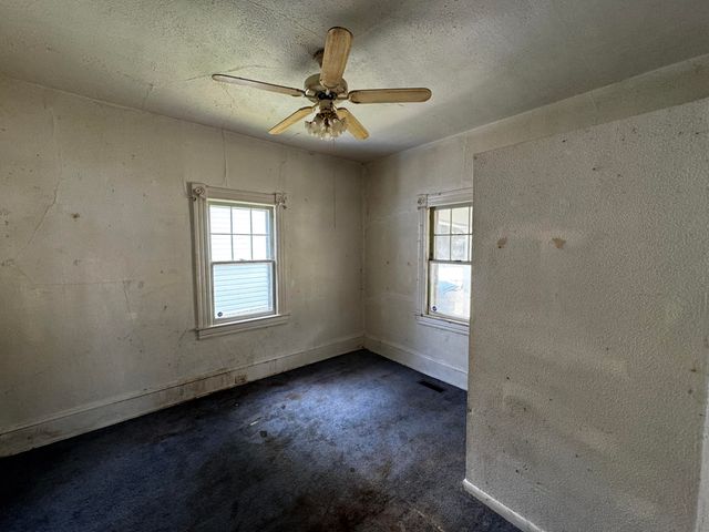 1606 Church AVE SE, Roanoke, VA 24013