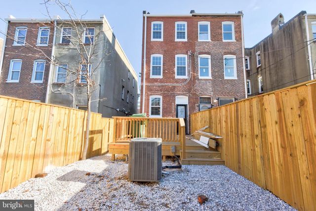 2414 CALLOW AVE, Baltimore, MD 21217