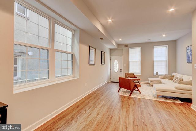 2414 CALLOW AVE, Baltimore, MD 21217