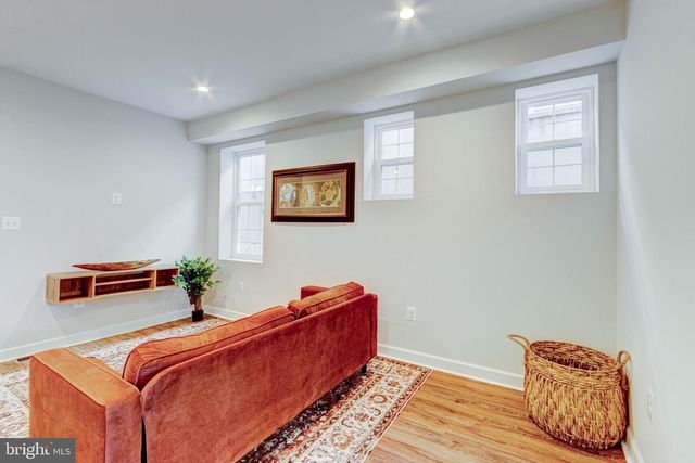 2414 CALLOW AVE, Baltimore, MD 21217