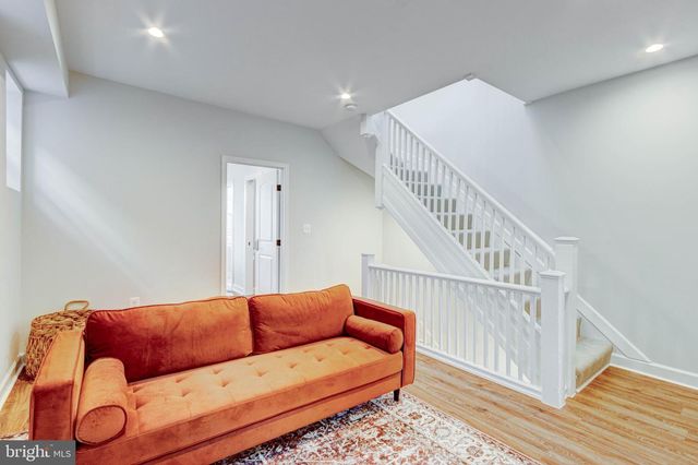 2414 CALLOW AVE, Baltimore, MD 21217