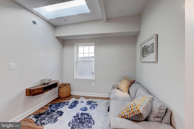 2414 CALLOW AVE, Baltimore, MD 21217