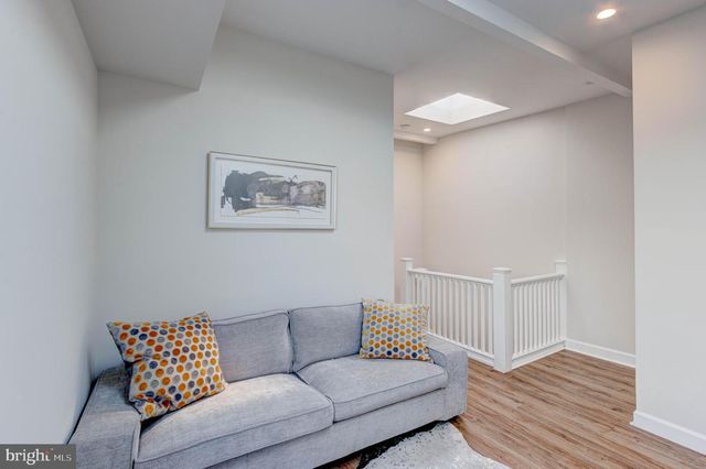 2414 CALLOW AVE, Baltimore, MD 21217
