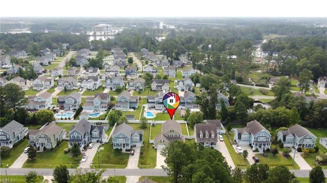 1933 Reefwood RD, Chesapeake, VA 23323