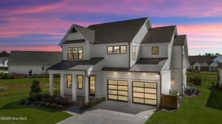 8268 Winding Creek Circle, Wilmington, NC 28411