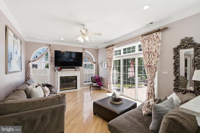 67 HADDOCK DR, Sewell, NJ 08080