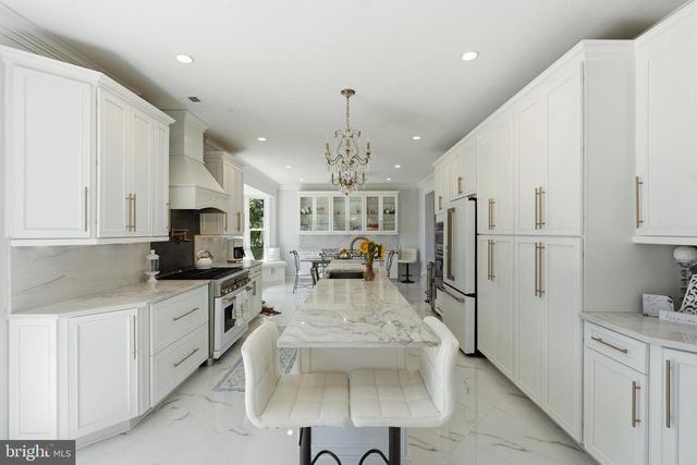 67 HADDOCK DR, Sewell, NJ 08080