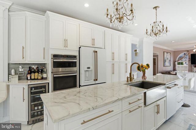 67 HADDOCK DR, Sewell, NJ 08080