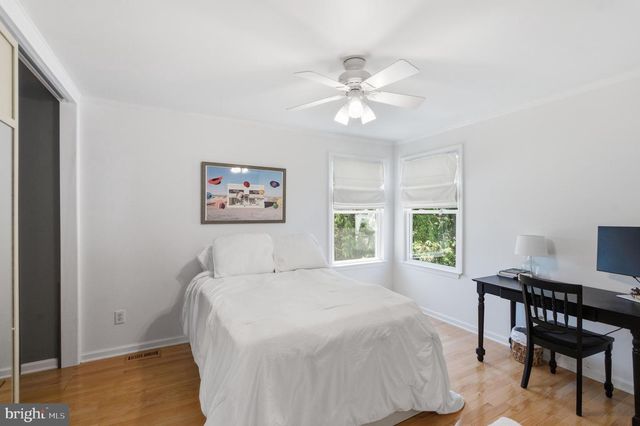 67 HADDOCK DR, Sewell, NJ 08080