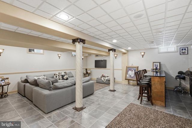 67 HADDOCK DR, Sewell, NJ 08080