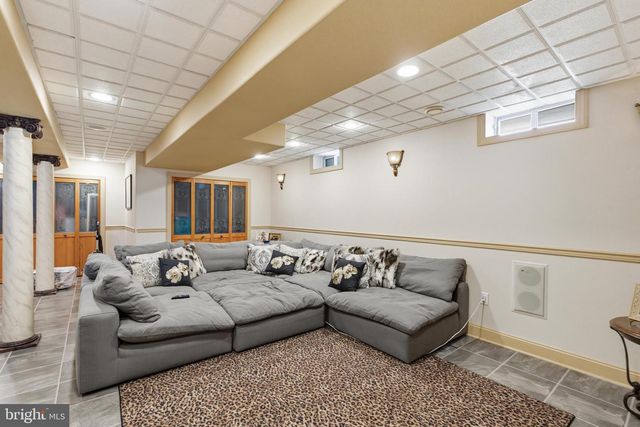 67 HADDOCK DR, Sewell, NJ 08080