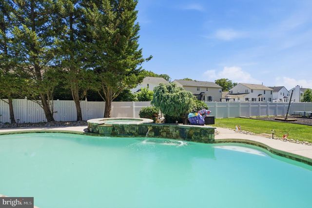 67 HADDOCK DR, Sewell, NJ 08080