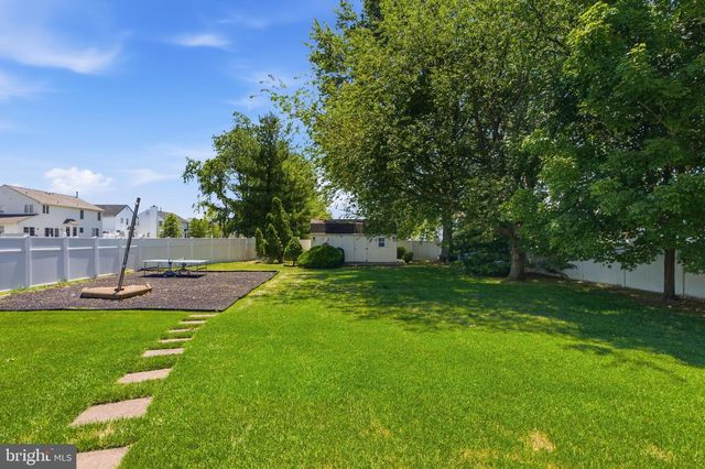67 HADDOCK DR, Sewell, NJ 08080