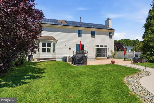 67 HADDOCK DR, Sewell, NJ 08080