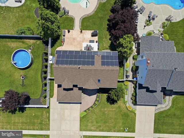 67 HADDOCK DR, Sewell, NJ 08080
