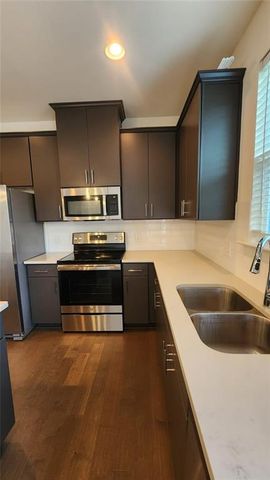 300 Auburn Valley Way, Auburn, GA 30011