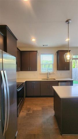 300 Auburn Valley Way, Auburn, GA 30011