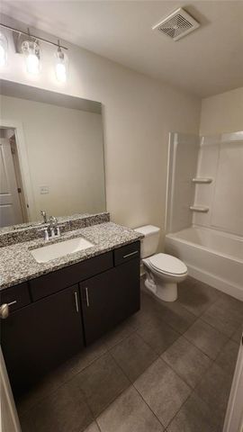 300 Auburn Valley Way, Auburn, GA 30011