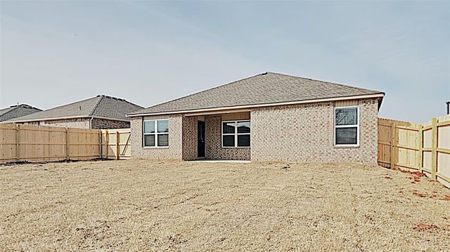 10008 Jackrabbit Road, Yukon, OK 73099