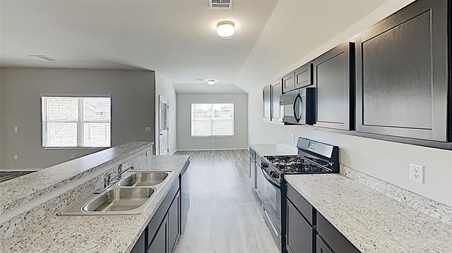 10008 Jackrabbit Road, Yukon, OK 73099