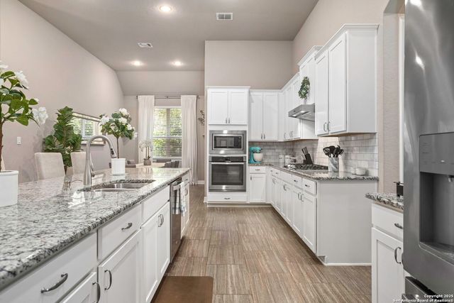 11318 Ivy Cadence, San Antonio, TX 78253