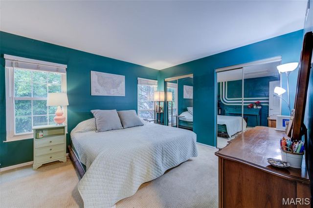 1504 Surrey Lane C, St Charles, MO 63304