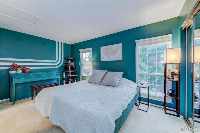 1504 Surrey Lane C, St Charles, MO 63304
