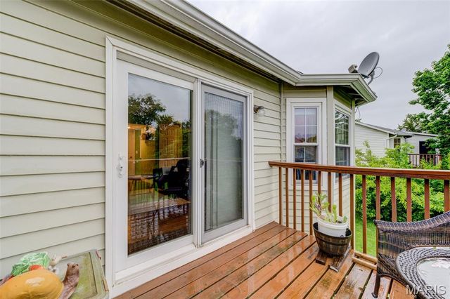 1504 Surrey Lane C, St Charles, MO 63304