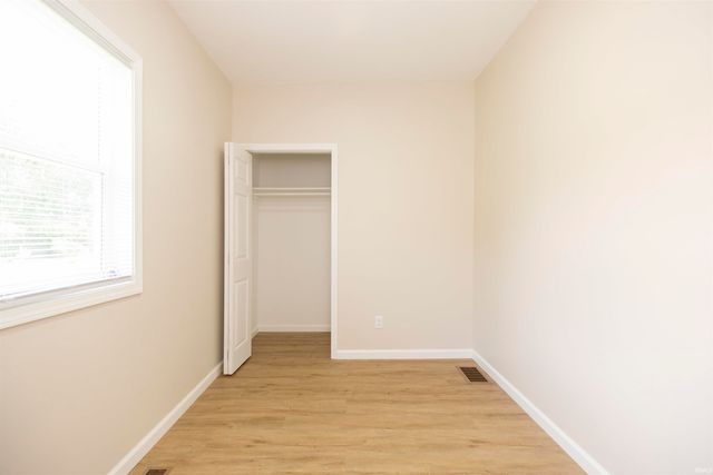 421 N Grandview Avenue, South Bend, IN 46619