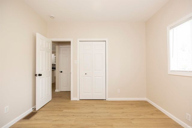 421 N Grandview Avenue, South Bend, IN 46619