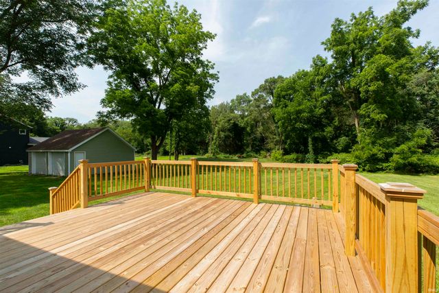 421 N Grandview Avenue, South Bend, IN 46619