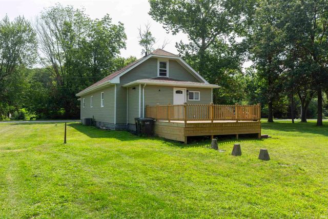 421 N Grandview Avenue, South Bend, IN 46619