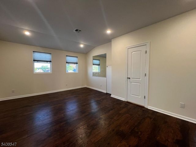736 Pennington St 2, Elizabeth City, NJ 07202