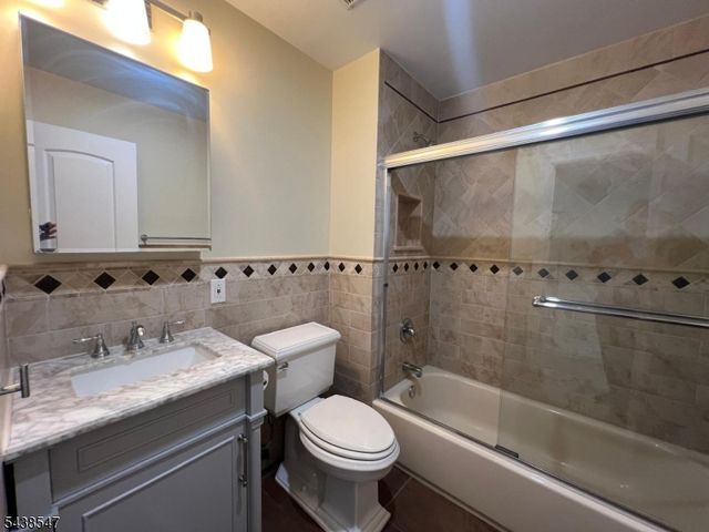 736 Pennington St 2, Elizabeth City, NJ 07202