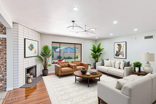 6563 Bianca Avenue, Van Nuys, CA 91406