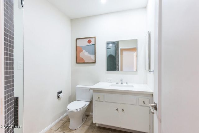 6563 Bianca Avenue, Van Nuys, CA 91406