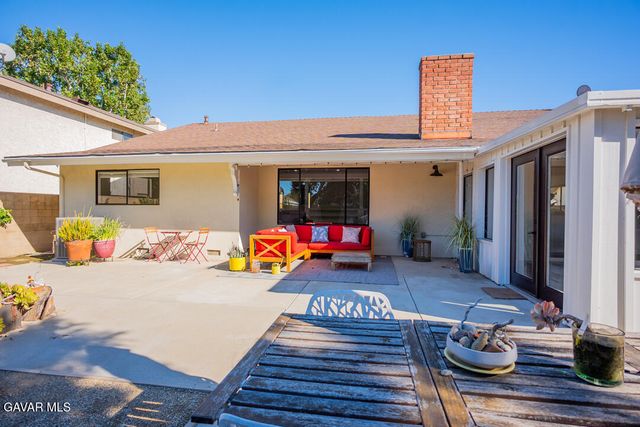 6563 Bianca Avenue, Van Nuys, CA 91406