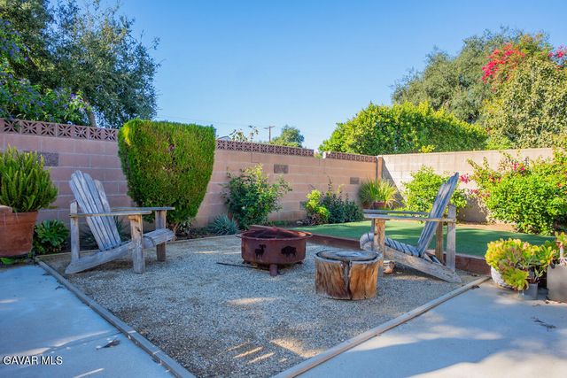 6563 Bianca Avenue, Van Nuys, CA 91406